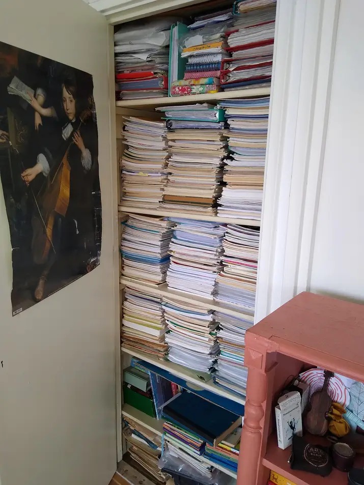 picture of music books.